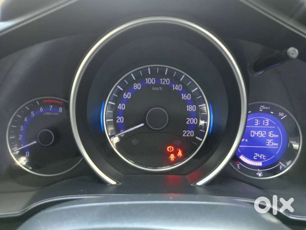 Honda Jazz V Mt Privilege, 2016, Petrol