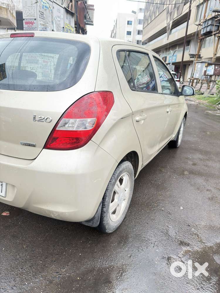 Hyundai I20 Sportz Petrol, 2010, Petrol
