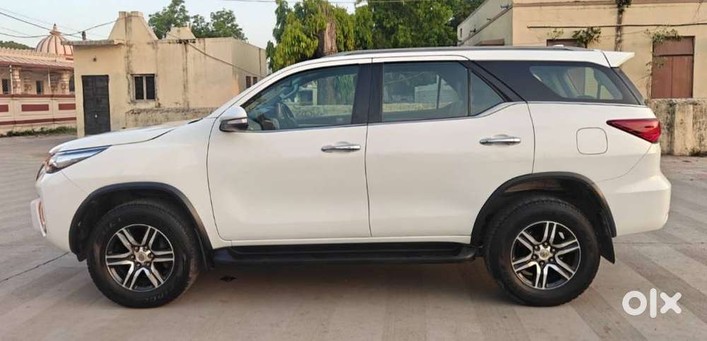 Toyota Fortuner 4x2 At 2.8 Diesel, 2017, Diesel