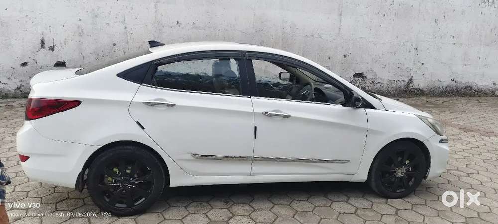2013 Hyundai Verna Diesel Manual Sx