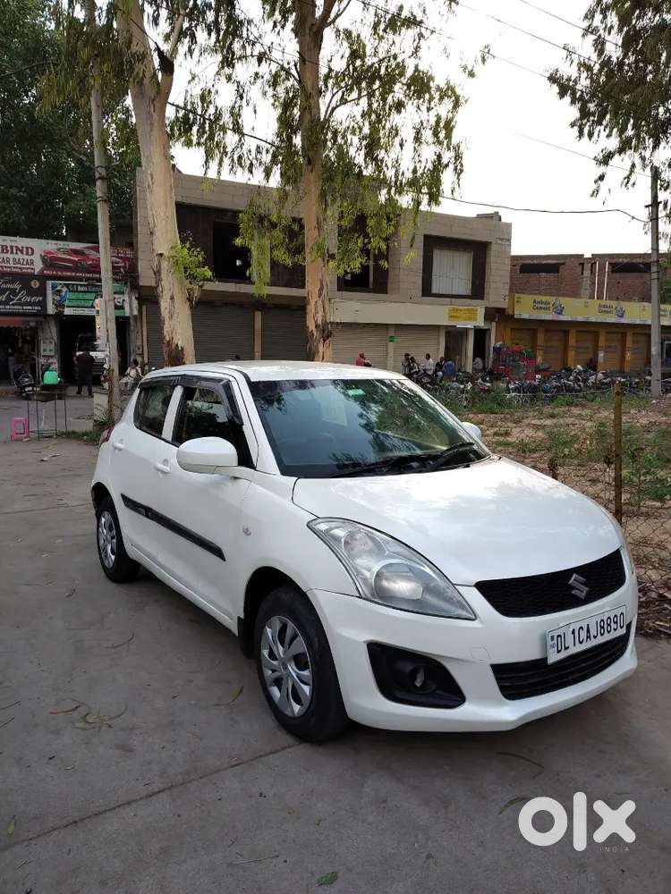 First Owner 2015 Model Swift Cng On Paper 35+ Average