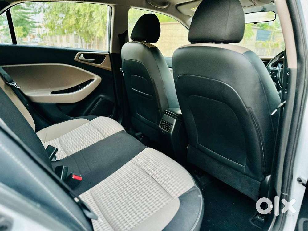 Hyundai I20 Sportz Plus, 2020, Petrol