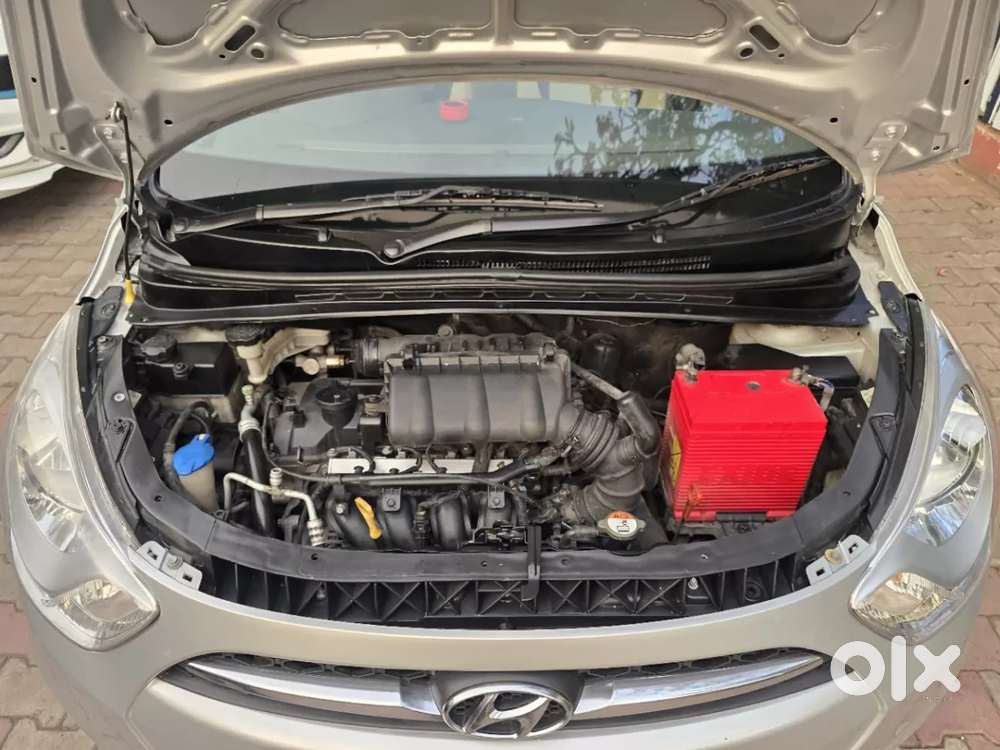Hyundai I10 Sportz At, 2012, Petrol