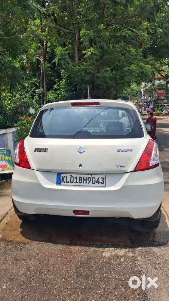 Maruti Suzuki Swift 2012
