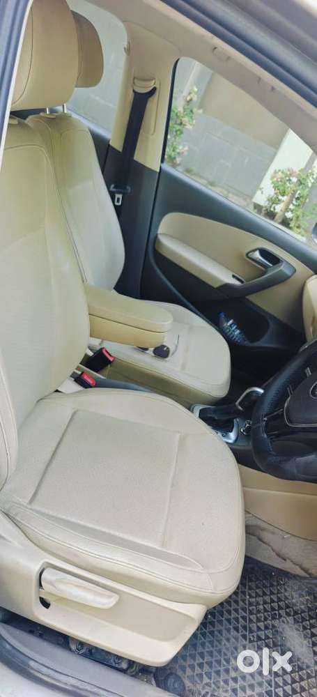 Volkswagen Vento 1.5 Highline Plus At 16 Alloy, 2015, Diesel
