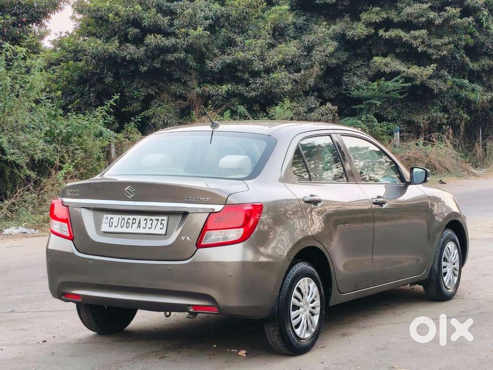 Maruti Suzuki Dzire 1.2 Vxi Amt, 2019, Petrol