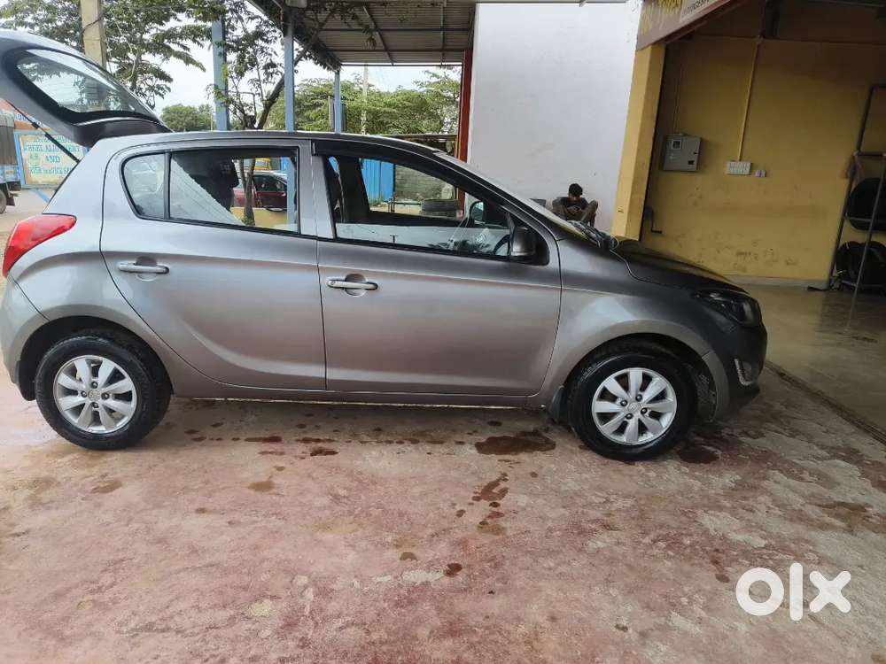 Hyundai I20 Spotz 2014 Model