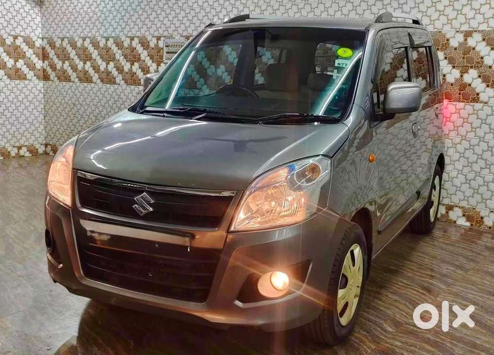 Maruti Suzuki Wagon R 1.0 Vxi Amt, 2018, Petrol