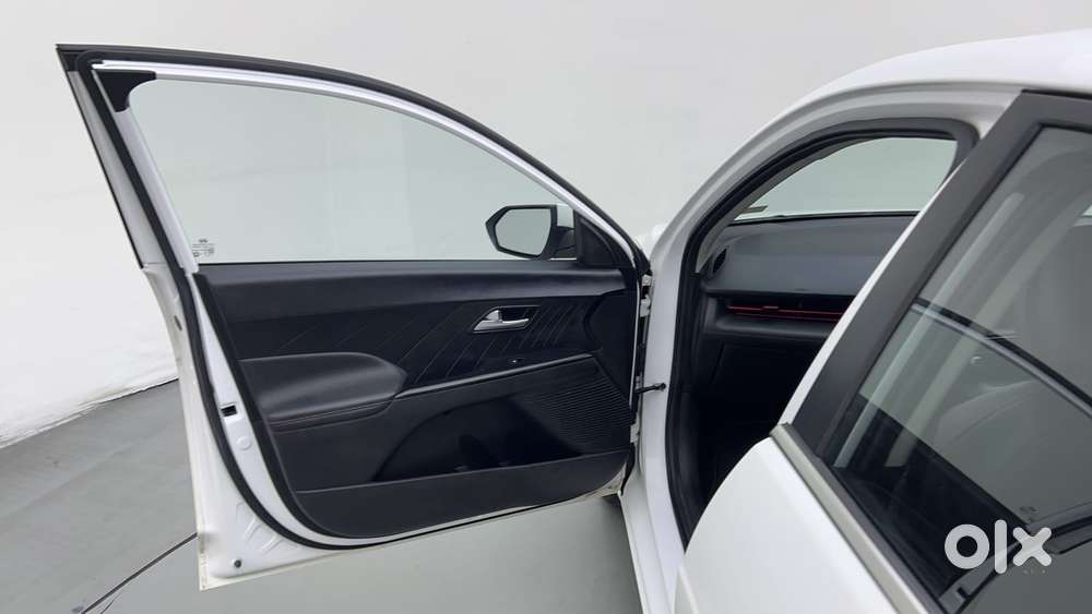 Hyundai Verna 1.5 Sx Turbo Petrol Dct, 2023, Petrol