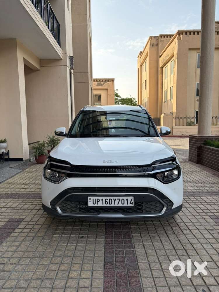 2023 Kia Carens Prestige 1.5 Petrol Manual 7-seater  1st Owner