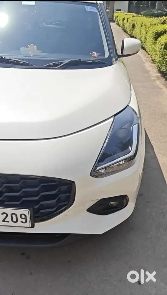 Maruti Suzuki New-gen Swift 2026 Showroom Condition
