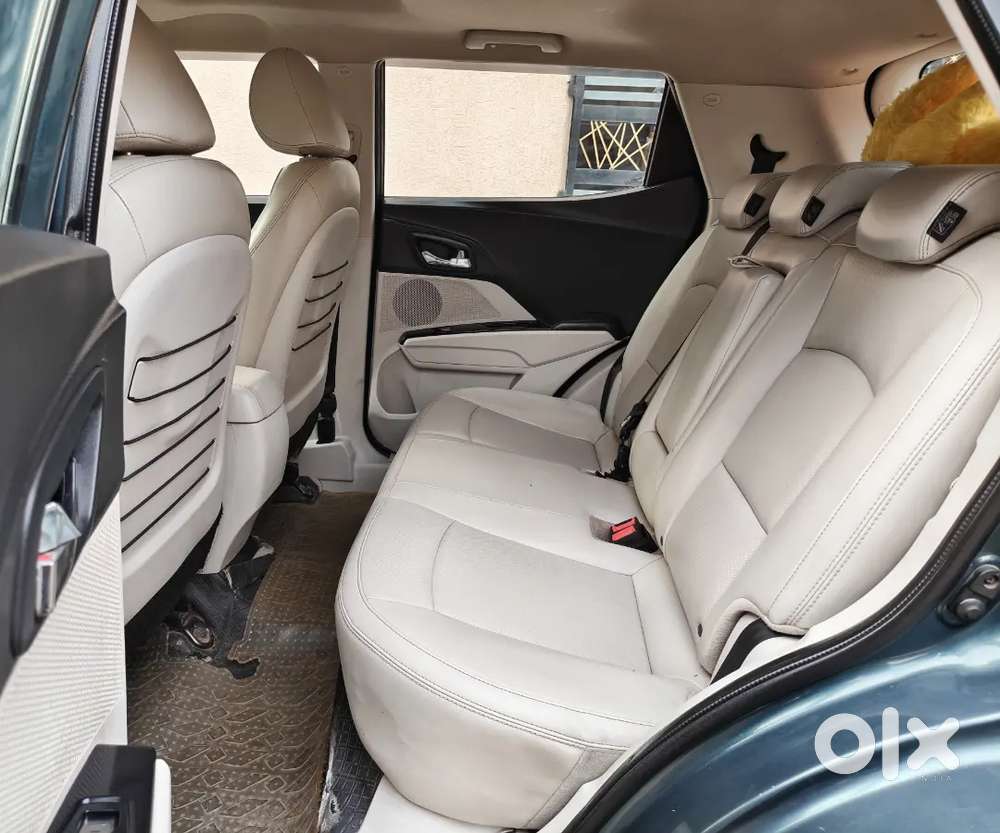Top End Mahindra Xuv300 W8(o) 2020 Diesel