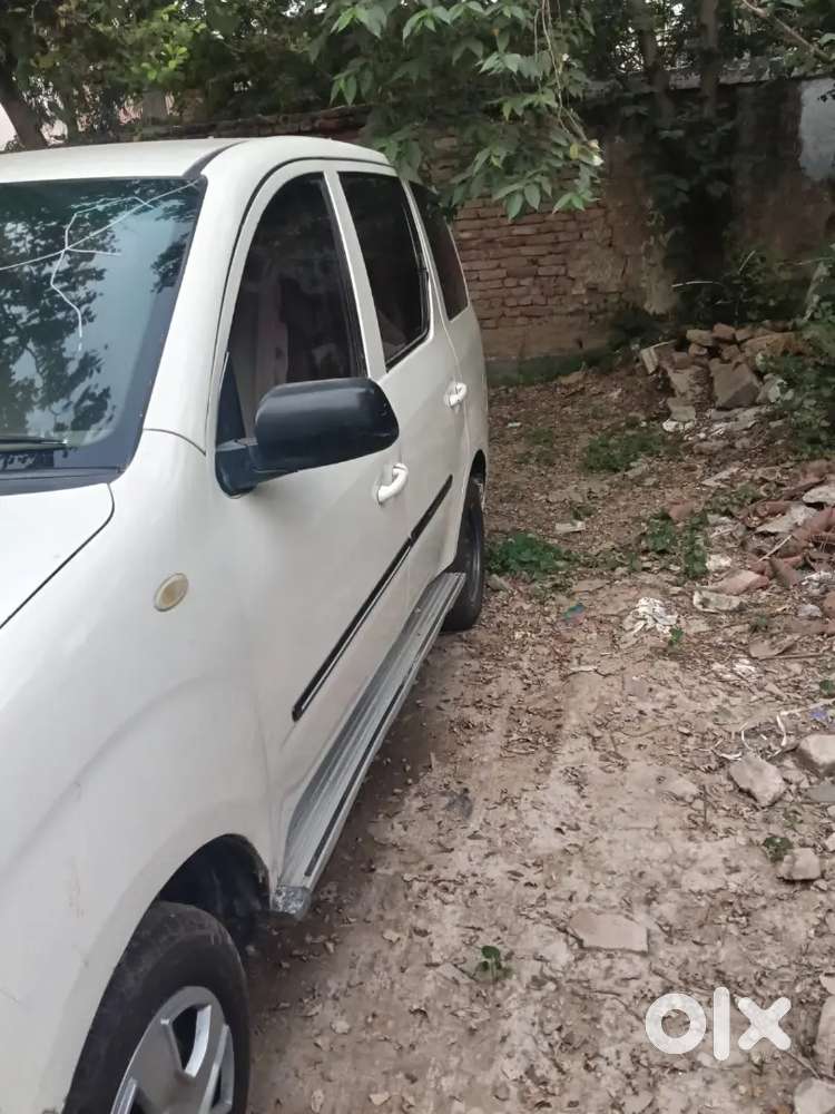 Mahindra Xylo 2014 Diesel Manual Car