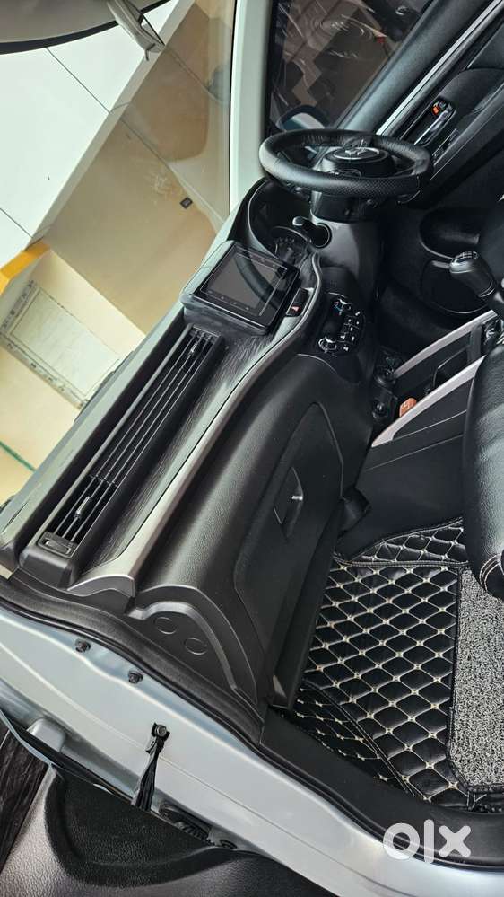 Maruti Suzuki Xl6 1.5 Zeta Mt, 2023, Petrol