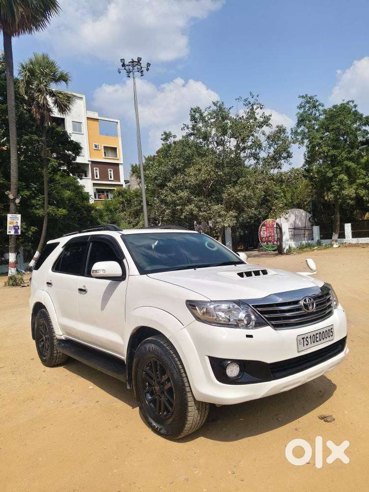 Toyota Fortuner 3.0 4x4 Manual, 2014, Diesel