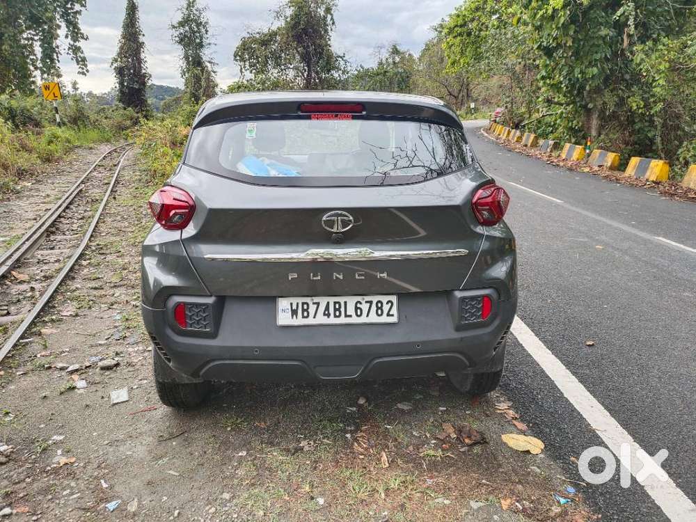 Tata Punch 2022 Petrol 23500 Km Driven