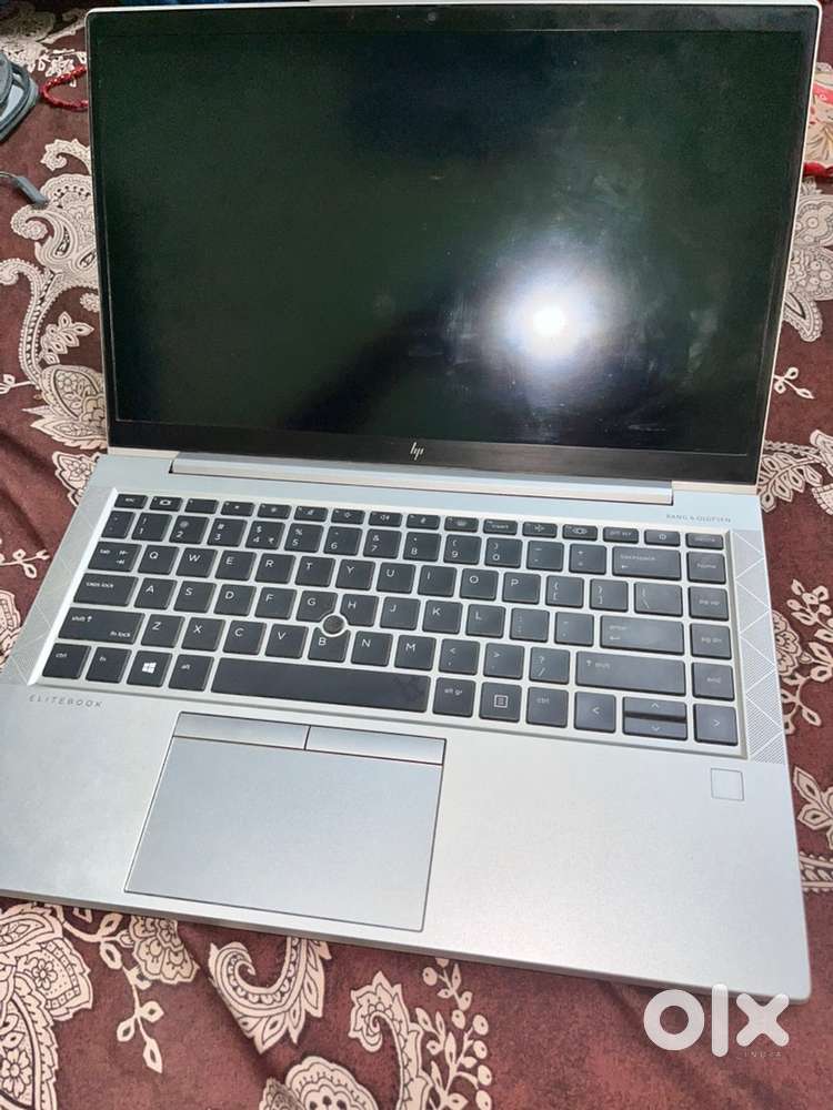 Hp elite book lapto 16/256 1 year use