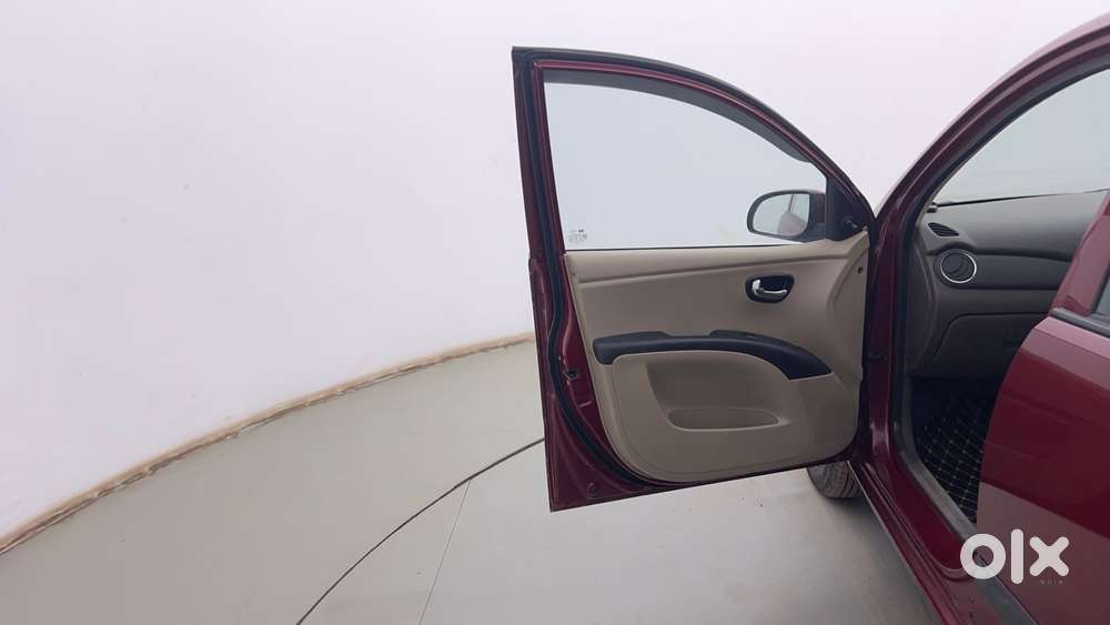 Hyundai I10 Sportz 1.1 Irde2, 2016, Petrol