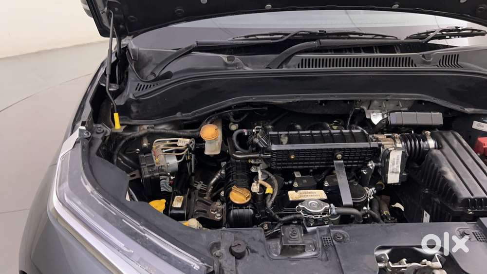 Tata Punch Accomplished Dazzle Mt Sunroof, 2024, Petrol