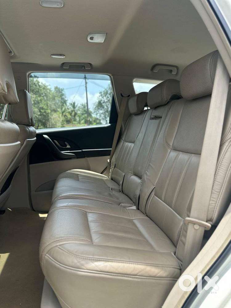 Mahindra Xuv500 2.2 W10, 2016, Diesel