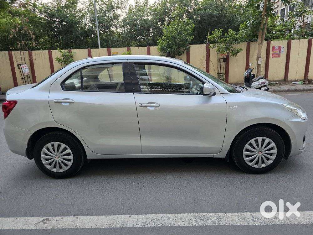 Maruti Suzuki Dzire 1.2 Vxi Amt, 2017, Petrol
