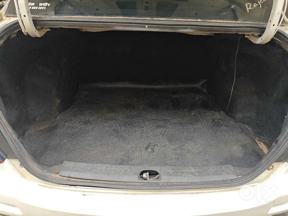 Maruti Suzuki Swift Dzire 2009 Diesel 180000 Km Driven Good Condition