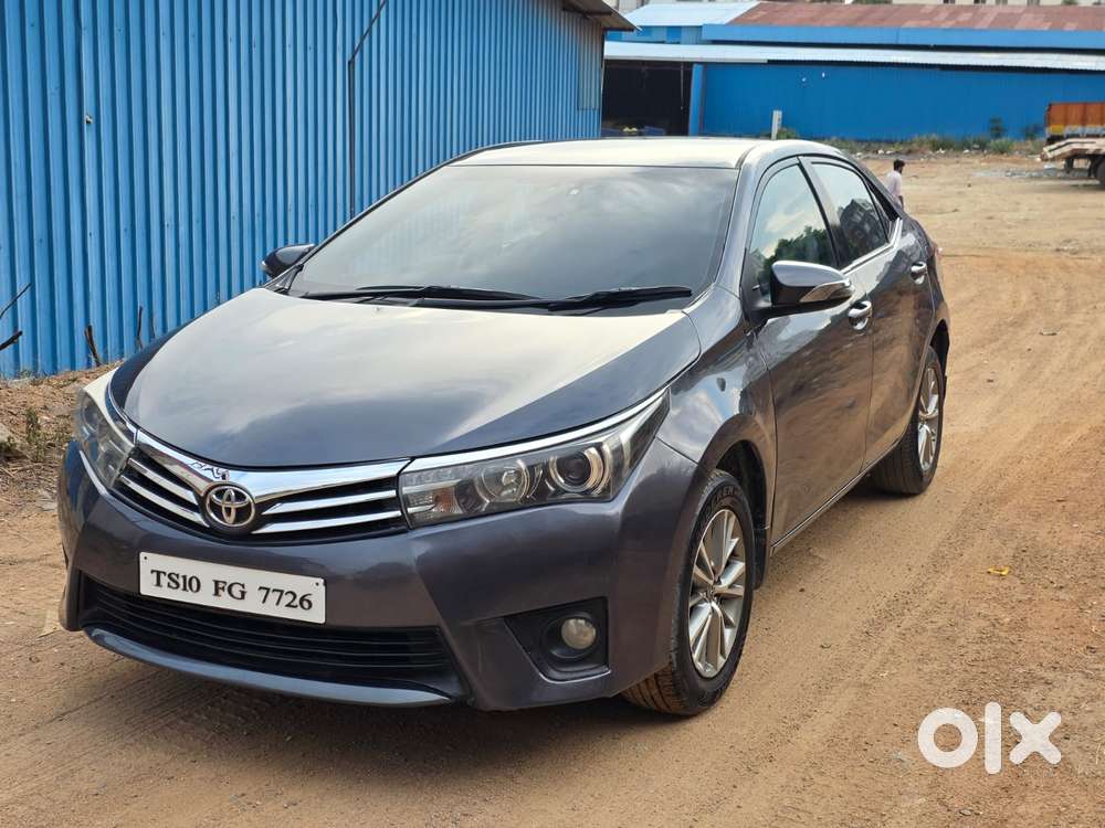 Toyota Corolla Altis Gl, 2014, Petrol