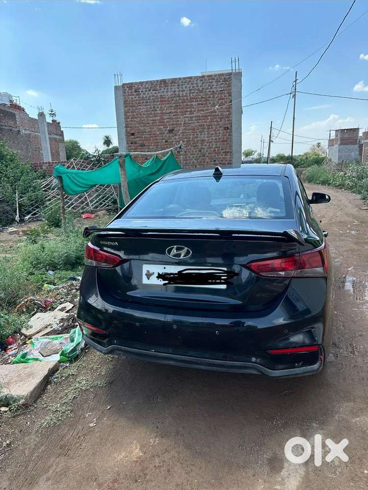 Hyundai Verna Diesel 86942 Km Driven