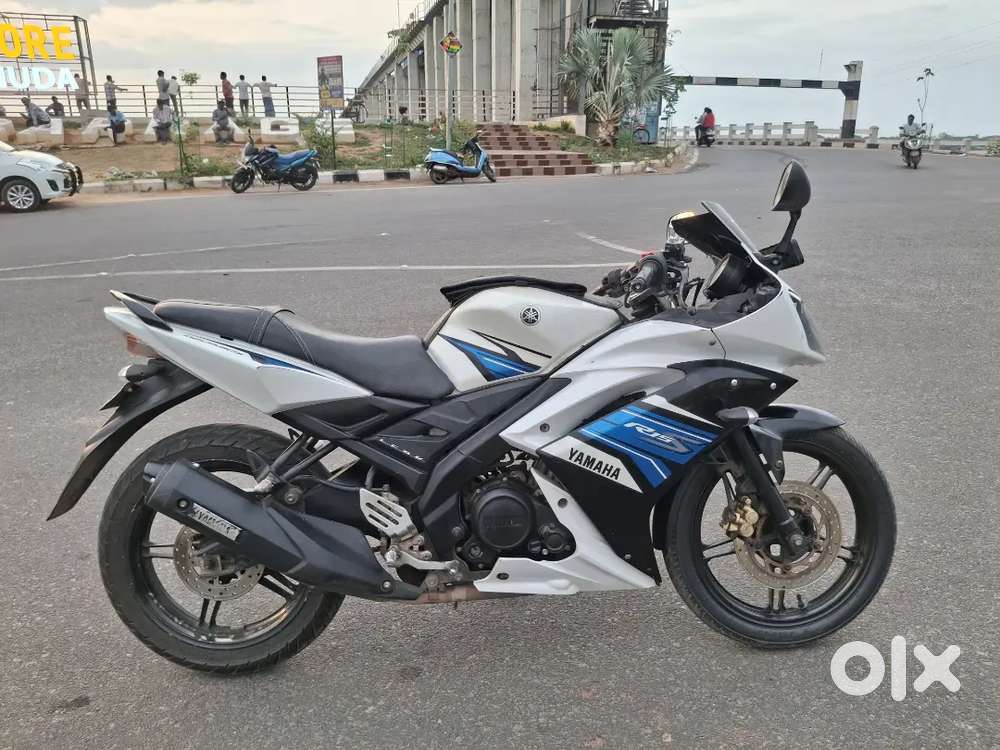 Yamaha YZF_ R15S BS4