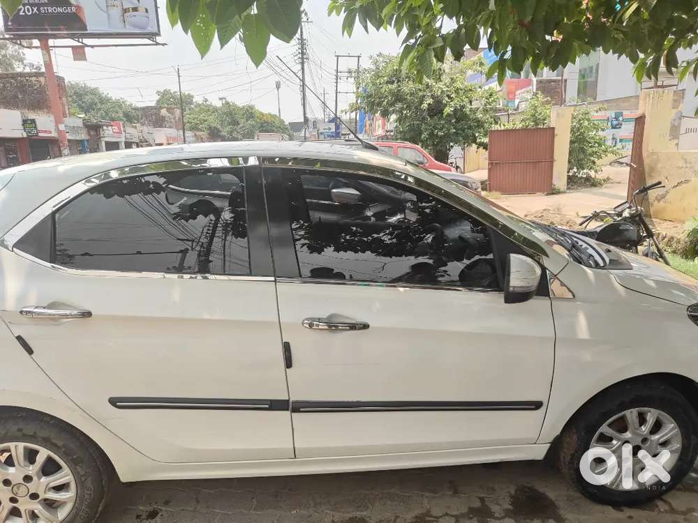 Tata Tiago 2016 Petrol Well Maintained