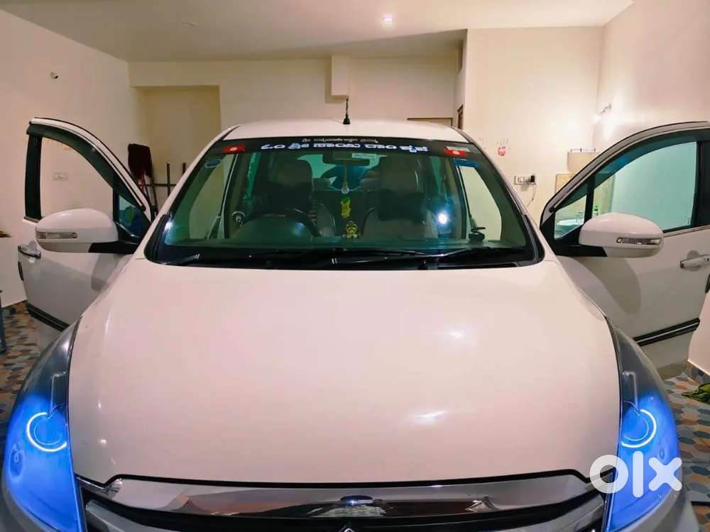 Maruti Suzuki Ertiga 2017 Petrol  Zxi+ Additional Fittings Worth 1.5lk