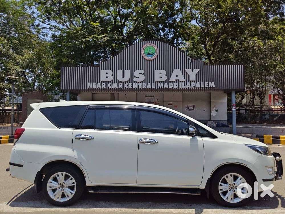 Toyota Innova Crysta 2.4 Z 7 Str, 2018, Diesel
