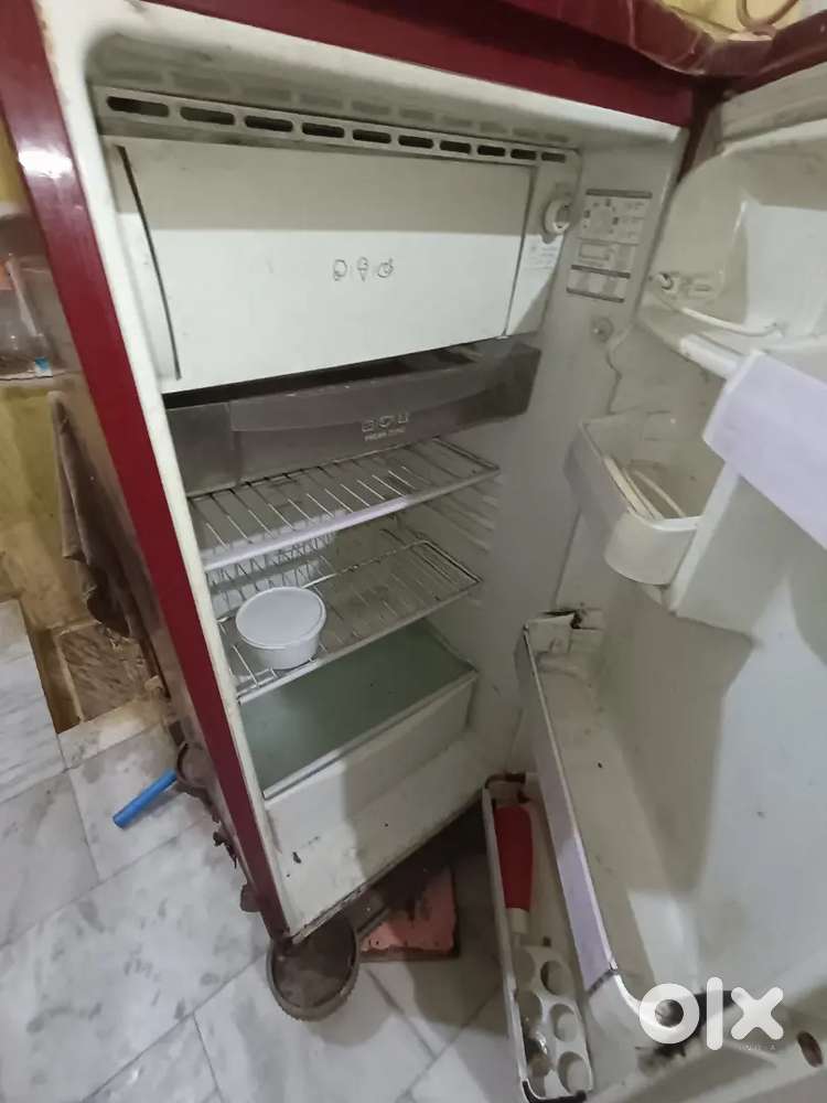 LG SINGLE DOOR FRIDGE