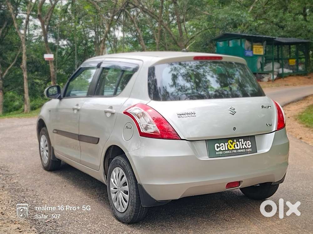 Maruti Suzuki Swift Vxi, 2015, Petrol