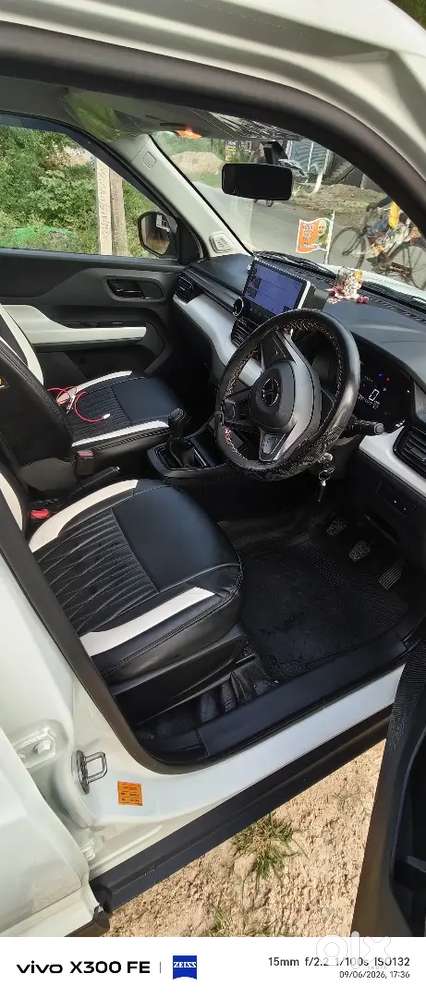 Tata Punch 2025 Last Month Only 12000km Drive Swaroom Condition