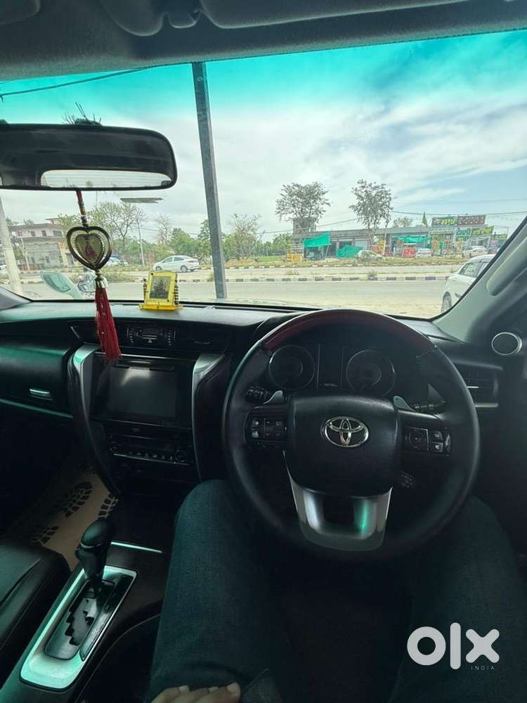 Toyota Fortuner 2018 Diesel Well Maintained