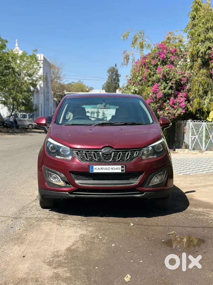 Mahindra Marazzo M8  2018 Diesel