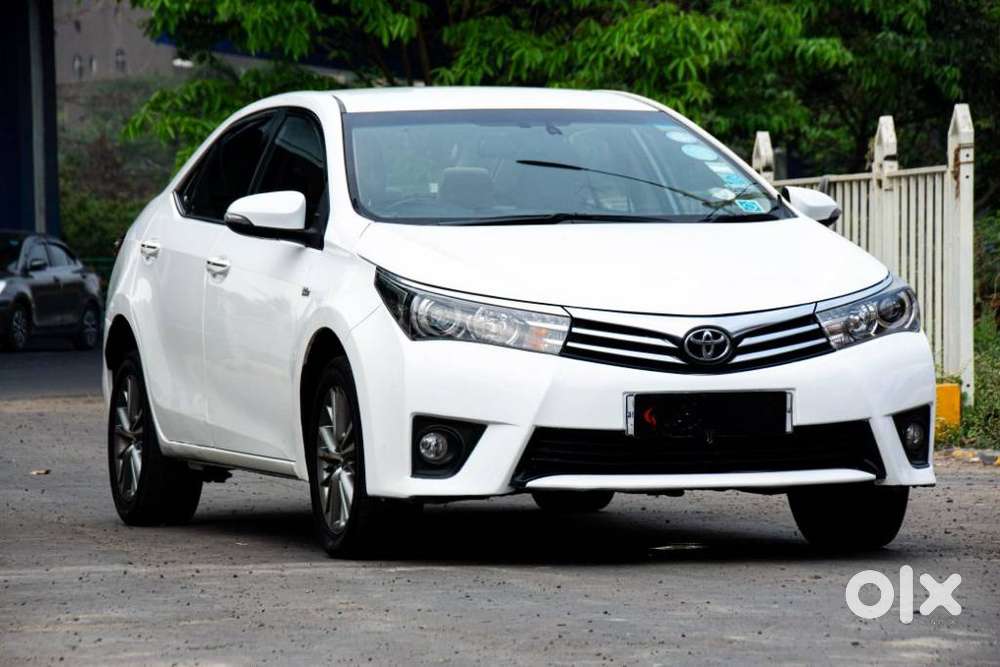 Toyota Corolla Altis 1.8 Gl, 2014, Petrol