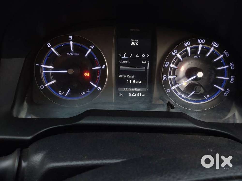 Toyota Innova Crysta 2.4 V 8 Str, 2023, Diesel