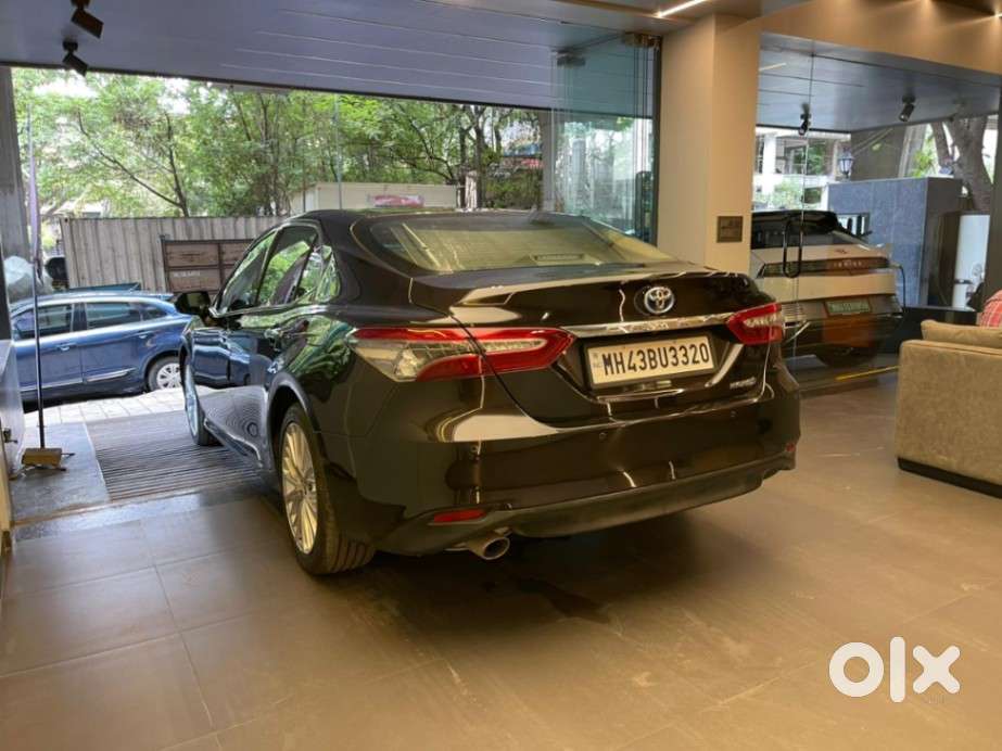 Toyota Camry Hybrid, 2020, Cng & Hybrids