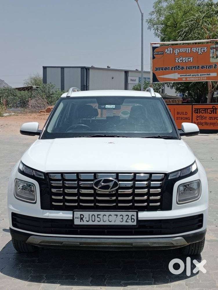 Hyundai Venue S 1.2 Petrol, 2023, Petrol