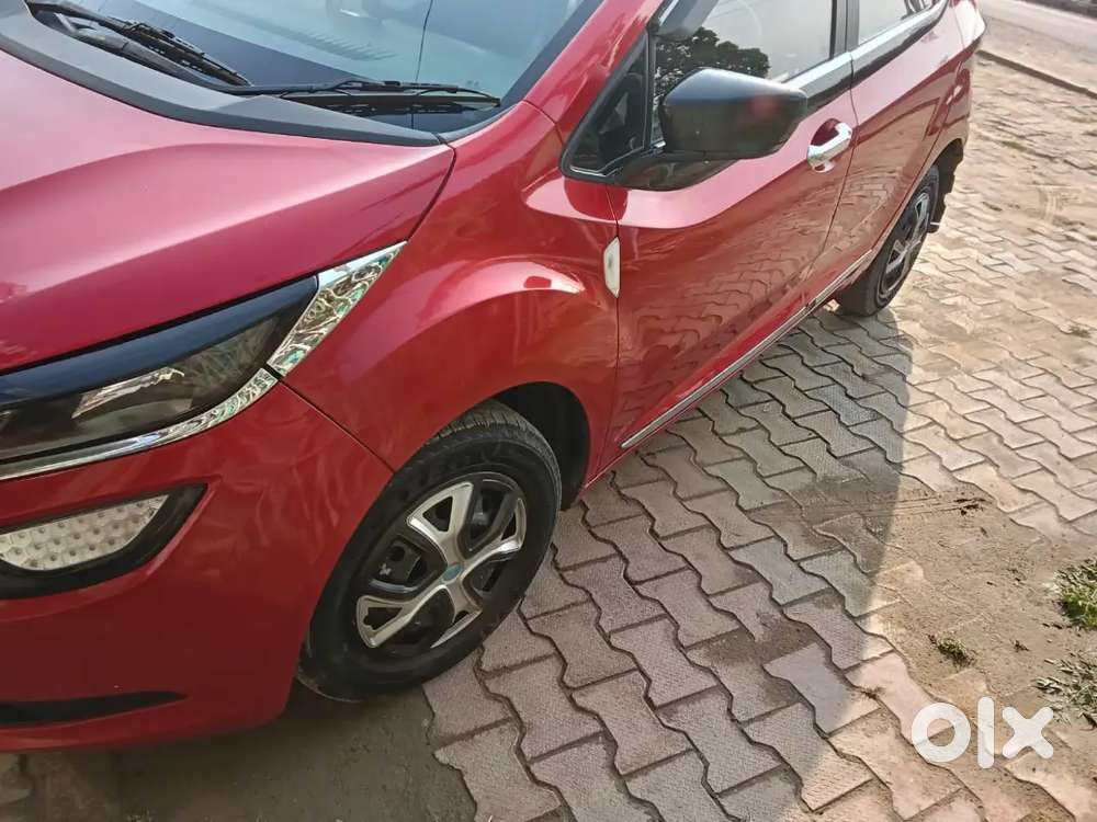 Tata Altroz 1.5 Xe 2021
