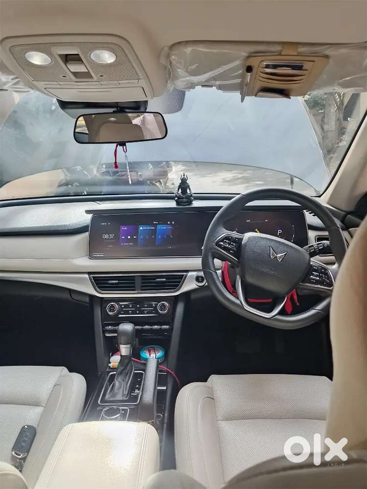 Mahindra Xuv700 Diesel 2024 For Immediate Sale