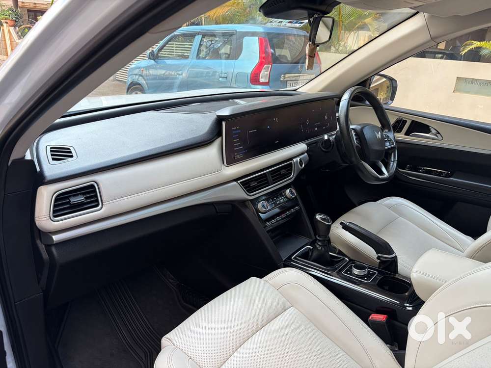 Mahindra Xuv700 2.2 Ax 7 Diesel Mt Str, 2022, Diesel