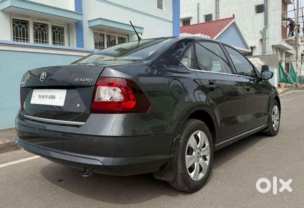 Skoda Rapid Tsi Active 1.0 Mt, 2021, Petrol