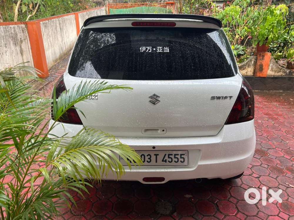 Maruti Suzuki Swift 2010