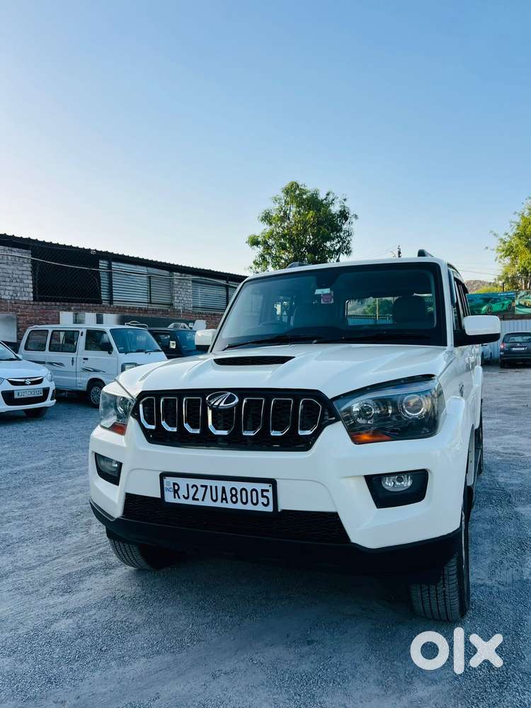 Mahindra Scorpio S10, 2016, Diesel