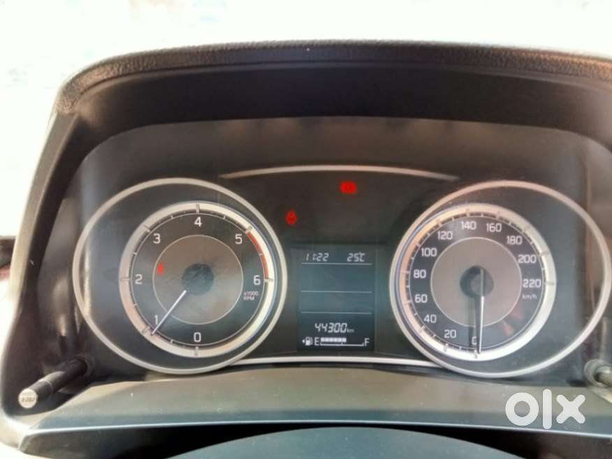 Maruti Suzuki Dzire 2017-2020 Zdi, 2017, Diesel