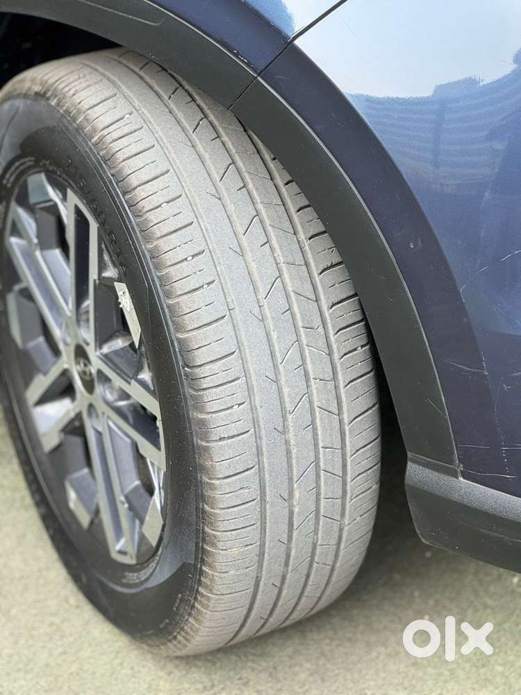 Hyundai Venue 1.0 Sx Plus Turbo Dct Dual Tone, 2023, Petrol