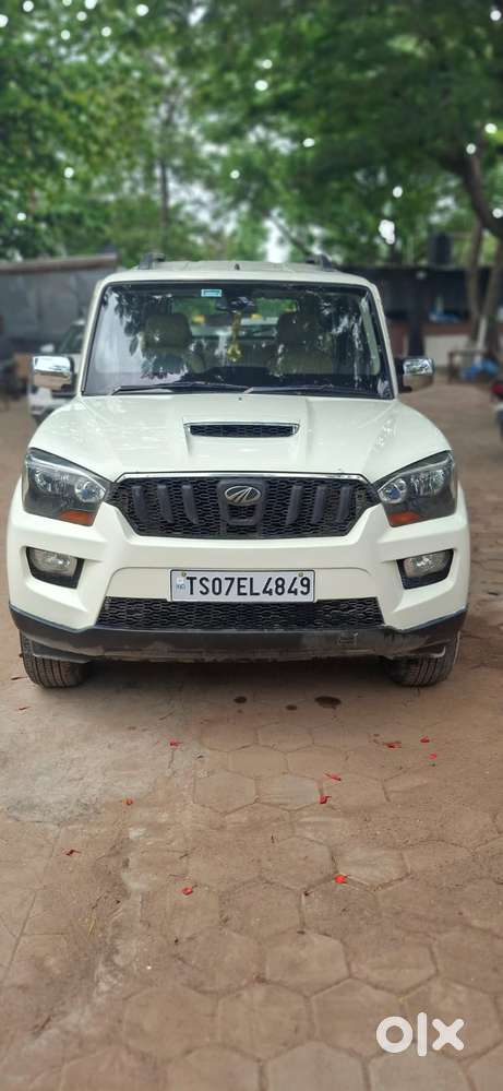 Mahindra Scorpio S6, 2015, Diesel